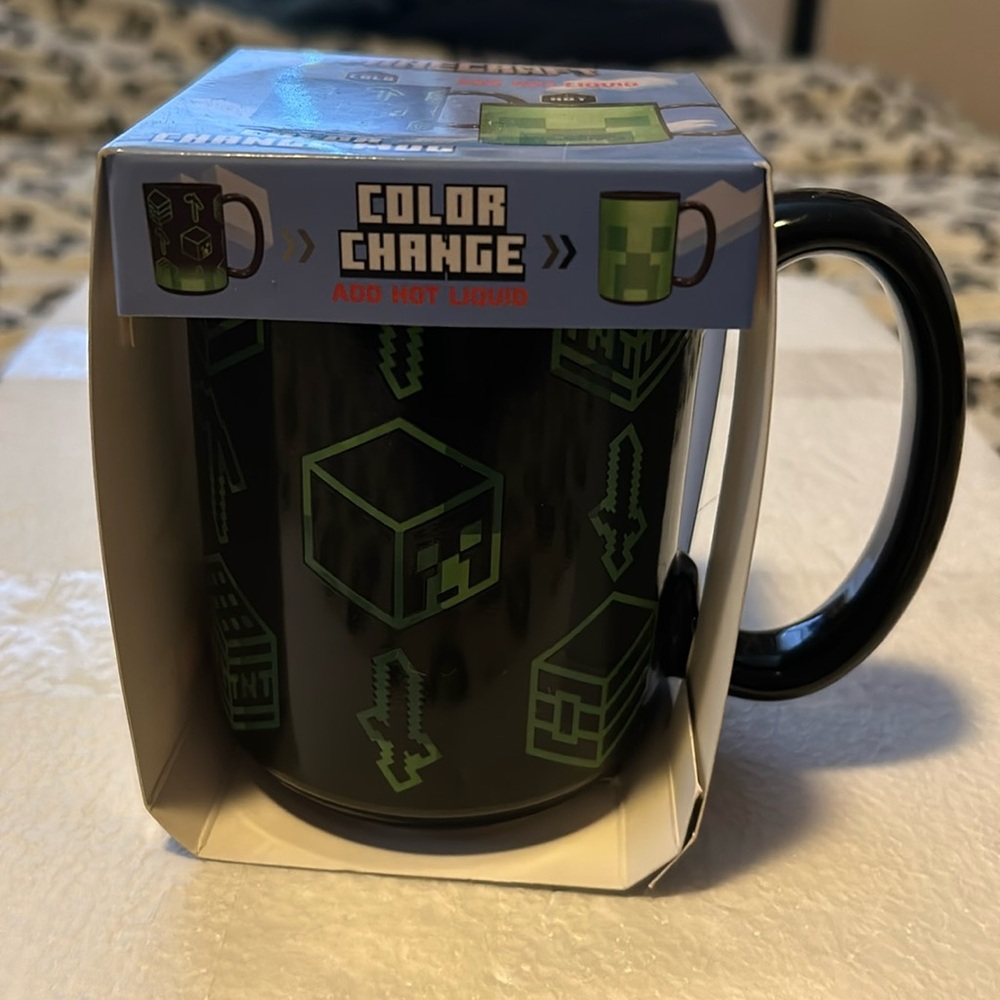 Minecraft color changing coffee cup